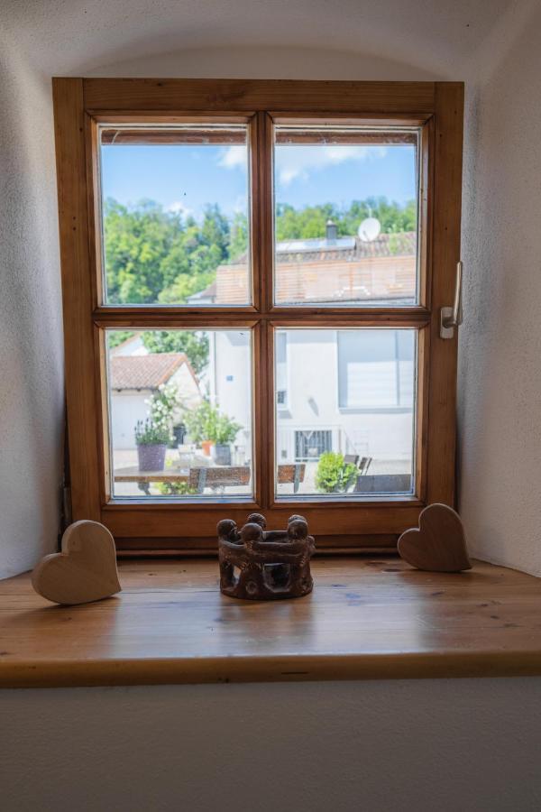 Historische Wohnung Mit Gehobenem Ambiente Walting Exteriör bild